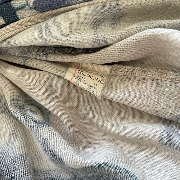 Floral Linen Wrap / Cover up Made in Italy - Picture 8 of 8